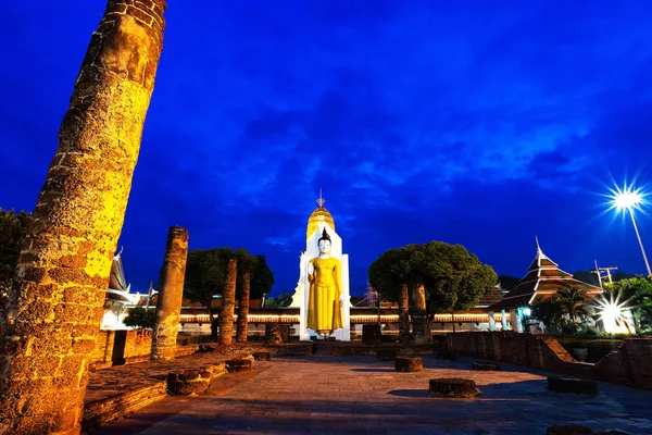 Estatua Buda Wat Phra Rattana Mahathat También Conocida Coloquialmente Como — Foto de Stock