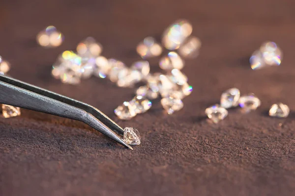 Діамант Пінцетом Збільшувачем Gemstone Beauty — стокове фото