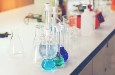 Laboratuvar geçmişinde Covid-19 veya Coronavirus Kan Numunesi