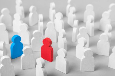 Seçtiğiniz özel çalışan lider bir kavramdır. Kavramı nasıl aşk için cinsel bir ortak benzer kalabalığın arasından seçmek için. Birçok beyaz onlardan biri kırmızı ve bir mavi adamlar