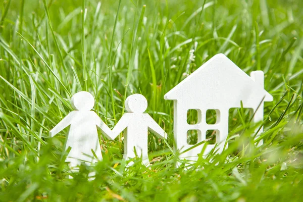 Couple Man Woman Young Family Home Dream Green Grass Concept — Stock Photo, Image