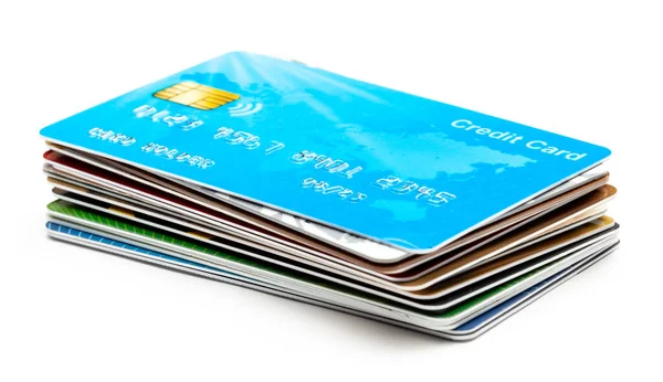Montón de tarjetas de crédito aisladas sobre un fondo blanco — Foto de Stock