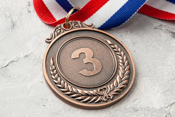 Χάλκινο μετάλλιο. Τρίτο βραβείο με κορδέλα — Φωτογραφία Αρχείου