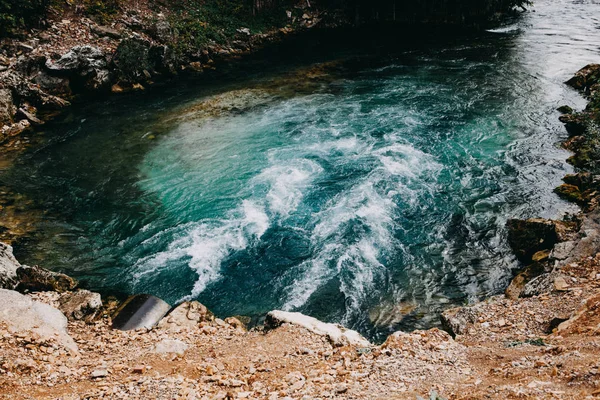 extraction natural water, karst spring, natural source of drinking water