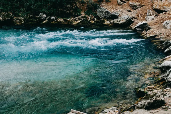 extraction natural water, karst spring, natural source of drinking water