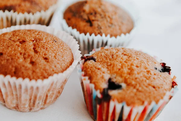 Muffins Caseiros Com Diferentes Recheios Fundo Leve Comida Para Festas — Fotografia de Stock