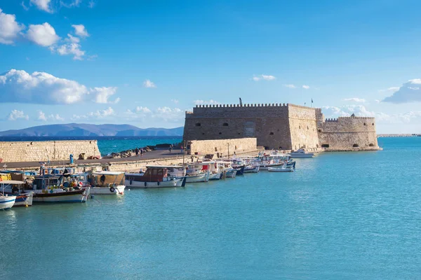 Barcos Porto Veneza Velho Dia Ensolarado Verão Heraklion Greece — Fotografia de Stock