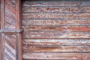 Eski bir ev duvar kahverengi boya izleri ile ahşap arka plan