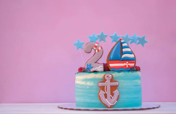 Красивый Торт День Рождения Ребенка Номером Два Якорем Корабля Сиреневом — стоковое фото