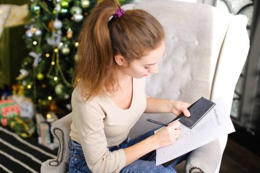 ABR çalışmaya öğrenci erkek vize almak için belgeleri hazırlama