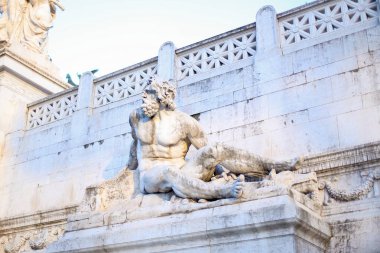 Roma, Italya'bina eski heykel.
