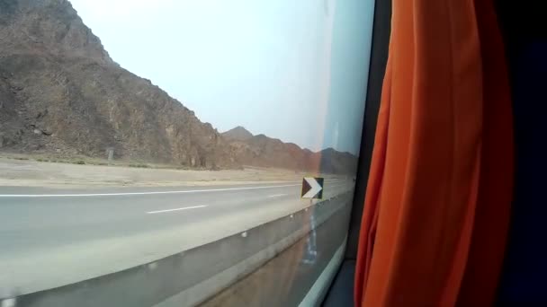 Öken i Egypten se från buss 4 — Stockvideo