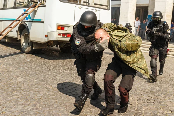 Uzhgorod Ucraina Luglio 2018 Membri Dell Unità Speciale Polizia Dimostrano — Foto Stock