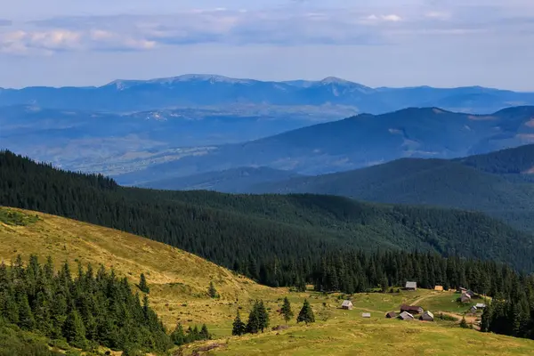 우크라이나어 카 르 파 티아 산맥, Chornohora의 풍경 — 스톡 사진