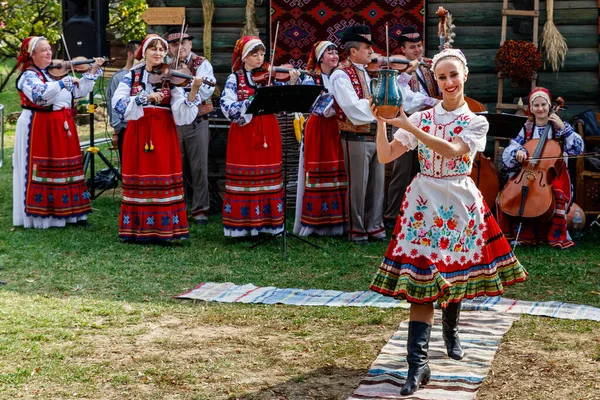 Tweede aardewerk festival in Uzhgorod — Stockfoto