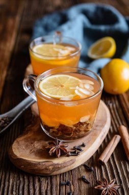 Hvid Glogg - geleneksel Danimarka beyaz mulled şarap