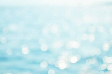 Arka plan için bulanık mavi deniz suyu, doğa arka plan konsepti. - Resim 