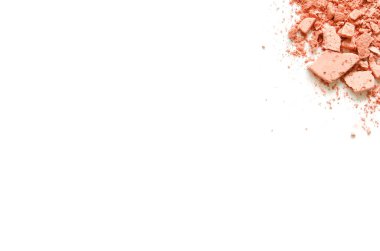 Mercan göz farı ve allık beyaz backgroun izole