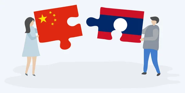 一对夫妇拿着两块中老国旗的拼图 中国和老挝的国家符号在一起 — 图库矢量图片
