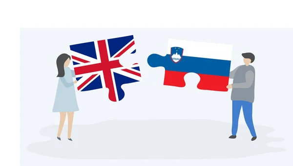 Pareja Sosteniendo Dos Piezas Rompecabezas Con Banderas Británica Eslovena Reino — Vector de stock
