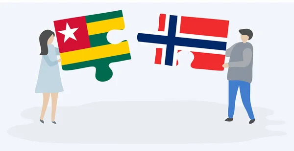 Par Som Innehar Två Pusselbitar Med Togolesiska Och Norska Flaggor — Stock vektor