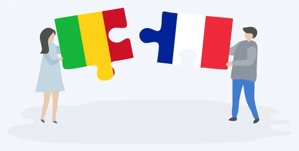 Couple Tenant Deux Pièces Puzzles Avec Des Drapeaux Malien Français — Image vectorielle