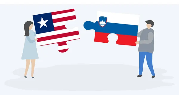 Casal Segurando Duas Peças Quebra Cabeças Com Bandeiras Liberianas Eslovenas — Vetor de Stock