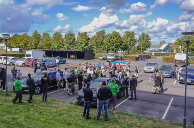 Heimdalsvej, Frederikssund, Danimarka, 26 Ağustos 2018. Abidesi protestocu Rasmus Paludan ayrılmış konut blokları önünde park yerinde tarafından demonstratin islam.