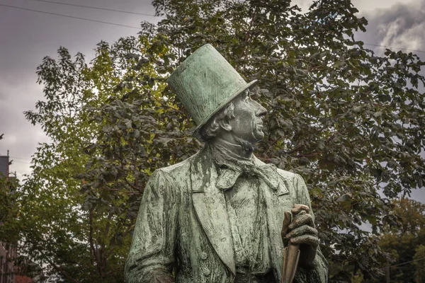 Estatua de bronce de H C Andersen en Copenhague — Foto de Stock