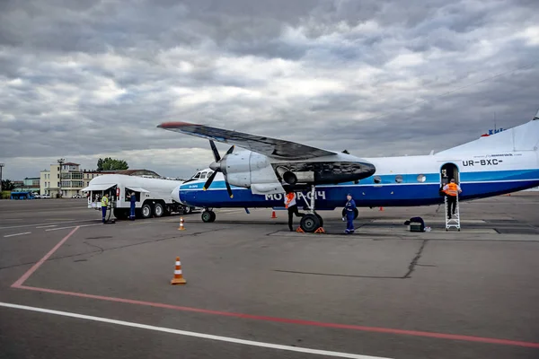 Kiev Ukraine Juni 2017 Maschine Zum Betanken Von Flugzeugen — Stockfoto