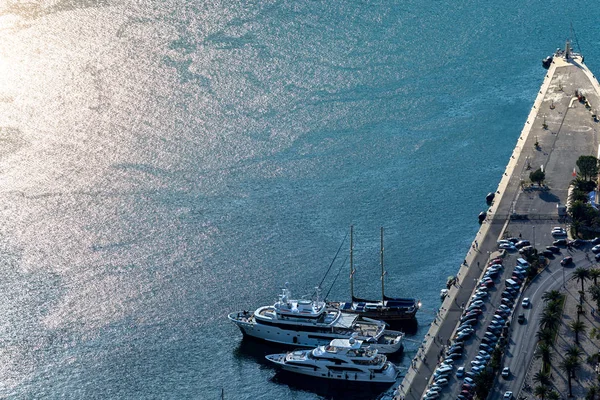 桟橋で海の船 — ストック写真