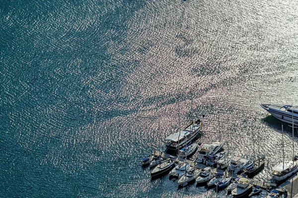 Schepen Zee Pier — Stockfoto