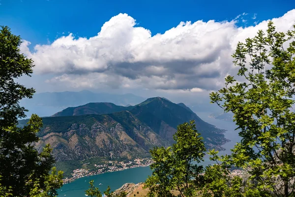 Bahía Boko Kotor Vista Aérea Mar Adriático Entre Las Montañas — Foto de Stock