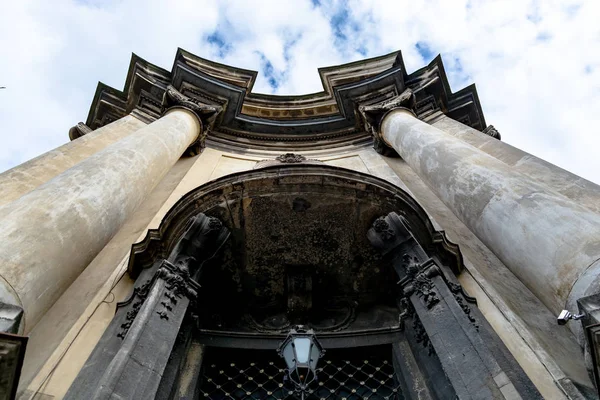 Columns Dominican Cathedral Lviv — Stock Photo, Image