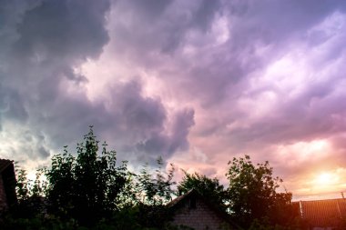 Gökyüzü parlak renkli sunset