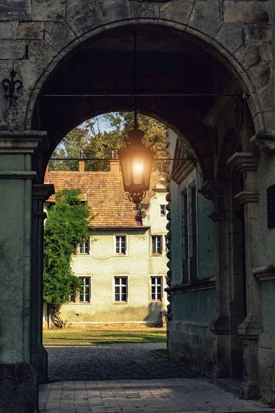 Beregvar Kalesi Schonborn sayımları romantik bir ikamet — Stok fotoğraf