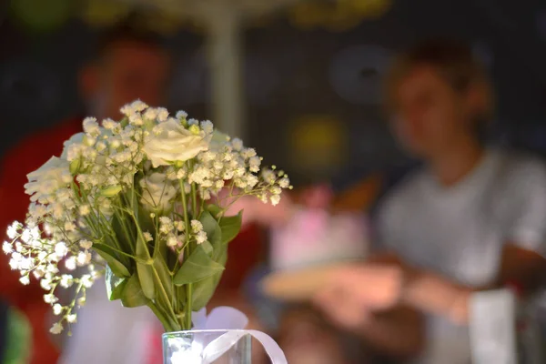 Ramo Flores Blancas Profundidad Superficial Del Campo —  Fotos de Stock