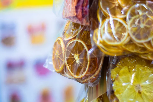 Fruktchips Uppsättning Torkade Fruktskivor Grunt Skärpedjup — Stockfoto