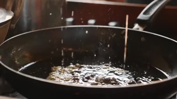 Melting Brown Sugar Vegetable Oil Frying Pan Cooking Dessert Close — Stock Video