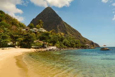 St. Lucia'daki Piton Dağları