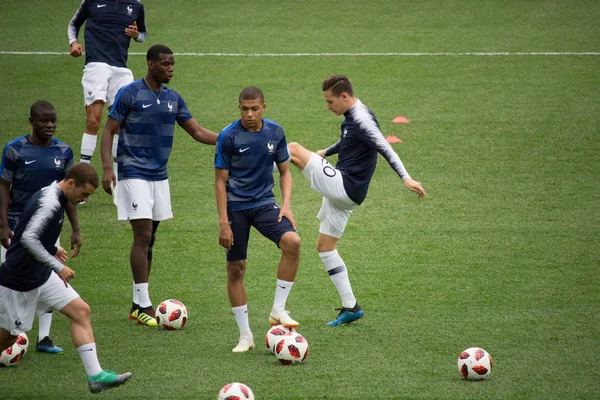 Nizhniy Novgorod, Rusya, 06 Temmuz 2018: Kylian Mbappe FIFA Dünya Kupası 2018 Uruguay - Fransa oyunu