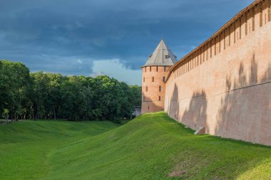 Gündüz Novgorod Kremlin redbrick kale duvarları tuğla