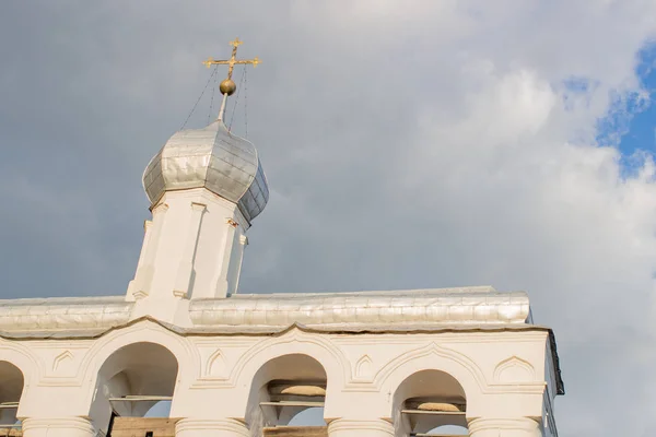 Şehir Merkezindeki Novgorod Katedrali Beyaz Kilise Günü — Stok fotoğraf