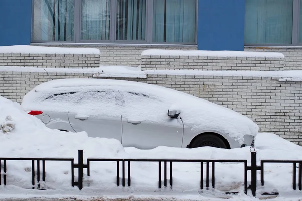 Car Filled Snow Daytime — Stock Photo, Image