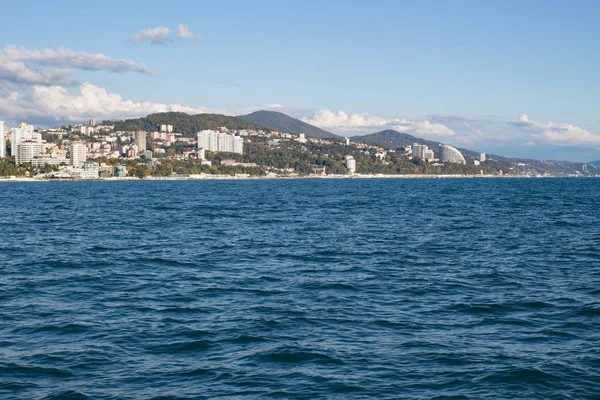 View of the city coast from the sea — Stock Photo, Image