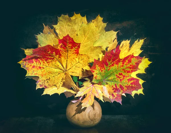 Jesienny Bukiet Maple Leaf Martwa Natura Kolory Jesieni Vintage Jesienne — Zdjęcie stockowe