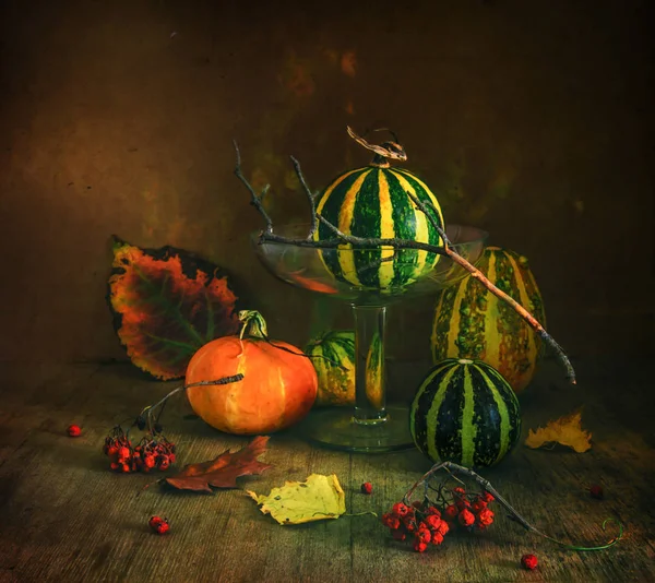 Nature Morte Avec Citrouille Feuilles Automne Nourriture Vintage Halloween — Photo