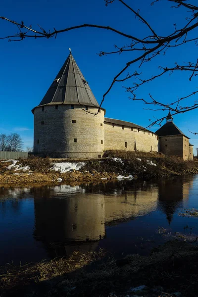 Fortaleza medieval restaurada — Foto de Stock