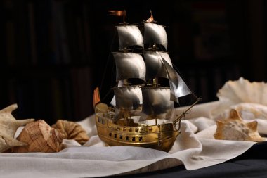 Alegori - Kitap maceraromantizmi