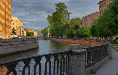 St. Petersburg 'daki Griboyedov kanal kıyısı